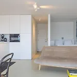 Lecomte - The Shoreline Experience Premium 184