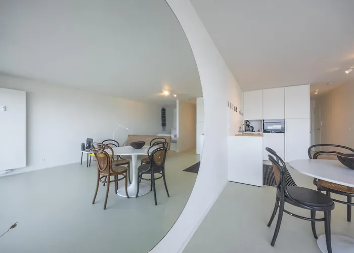 Lecomte - The Shoreline Experience Premium 184 Апартаменти *